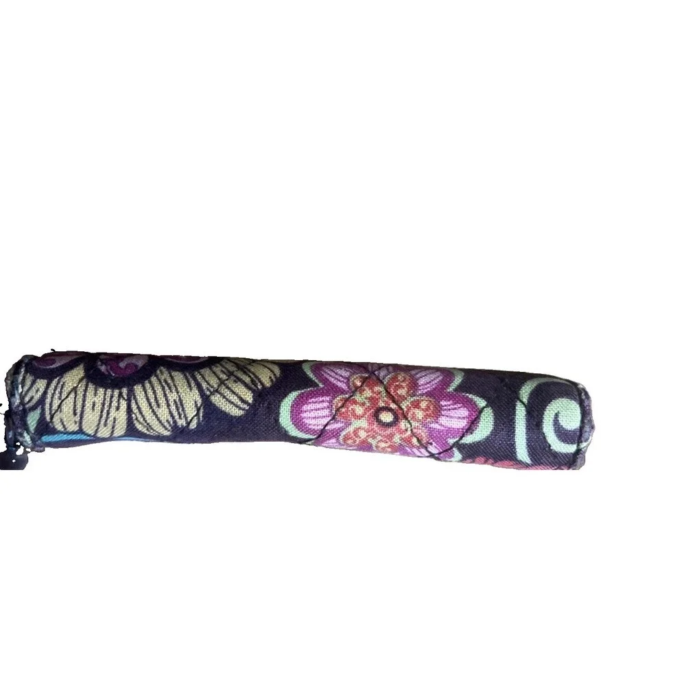 Vera Bradley (2007) Mod Floral Pink Small Zip Around Wallet Boho Chic Classic